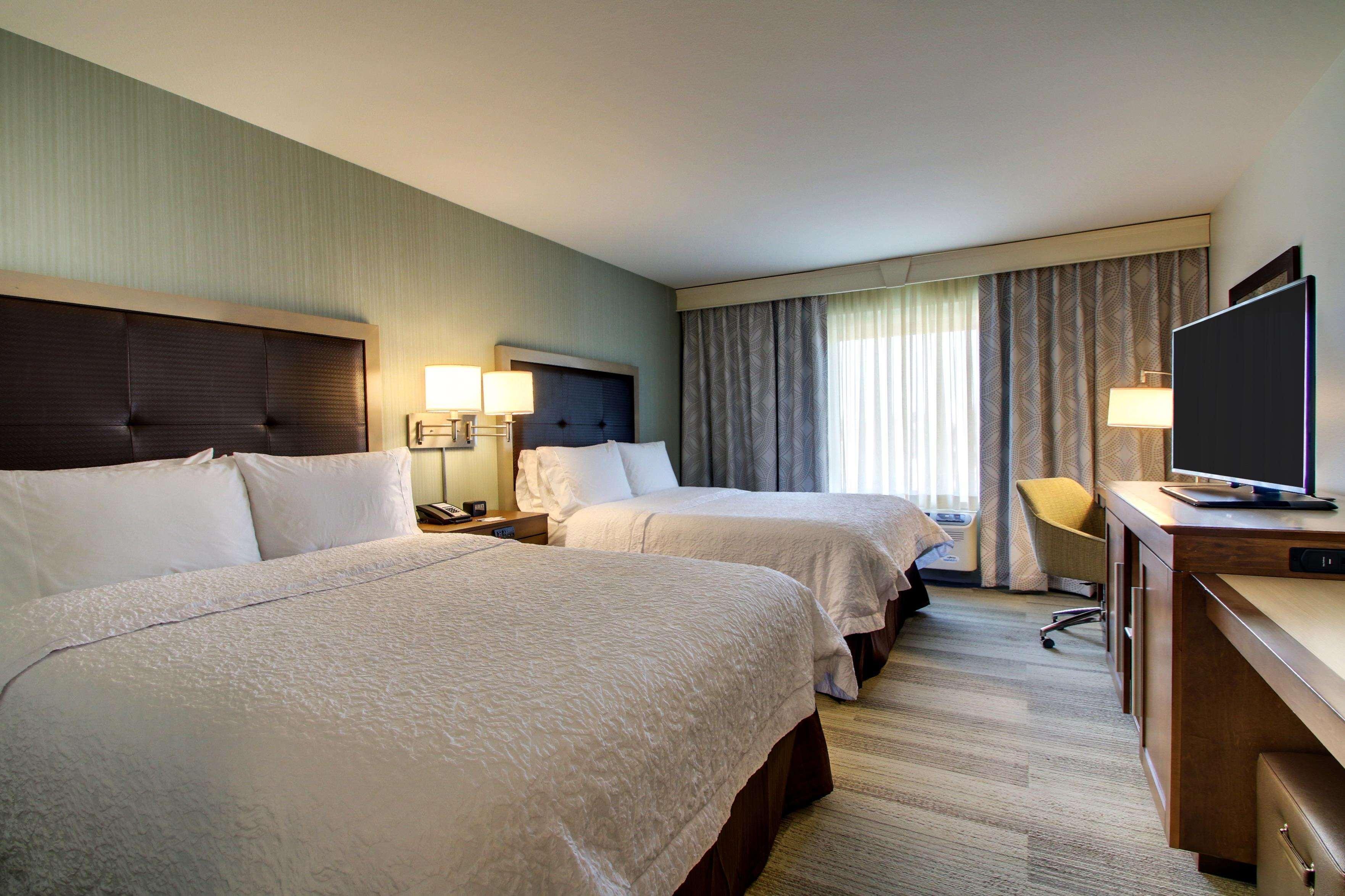 Hampton Inn & Suites Milwaukee West West Allis Dış mekan fotoğraf