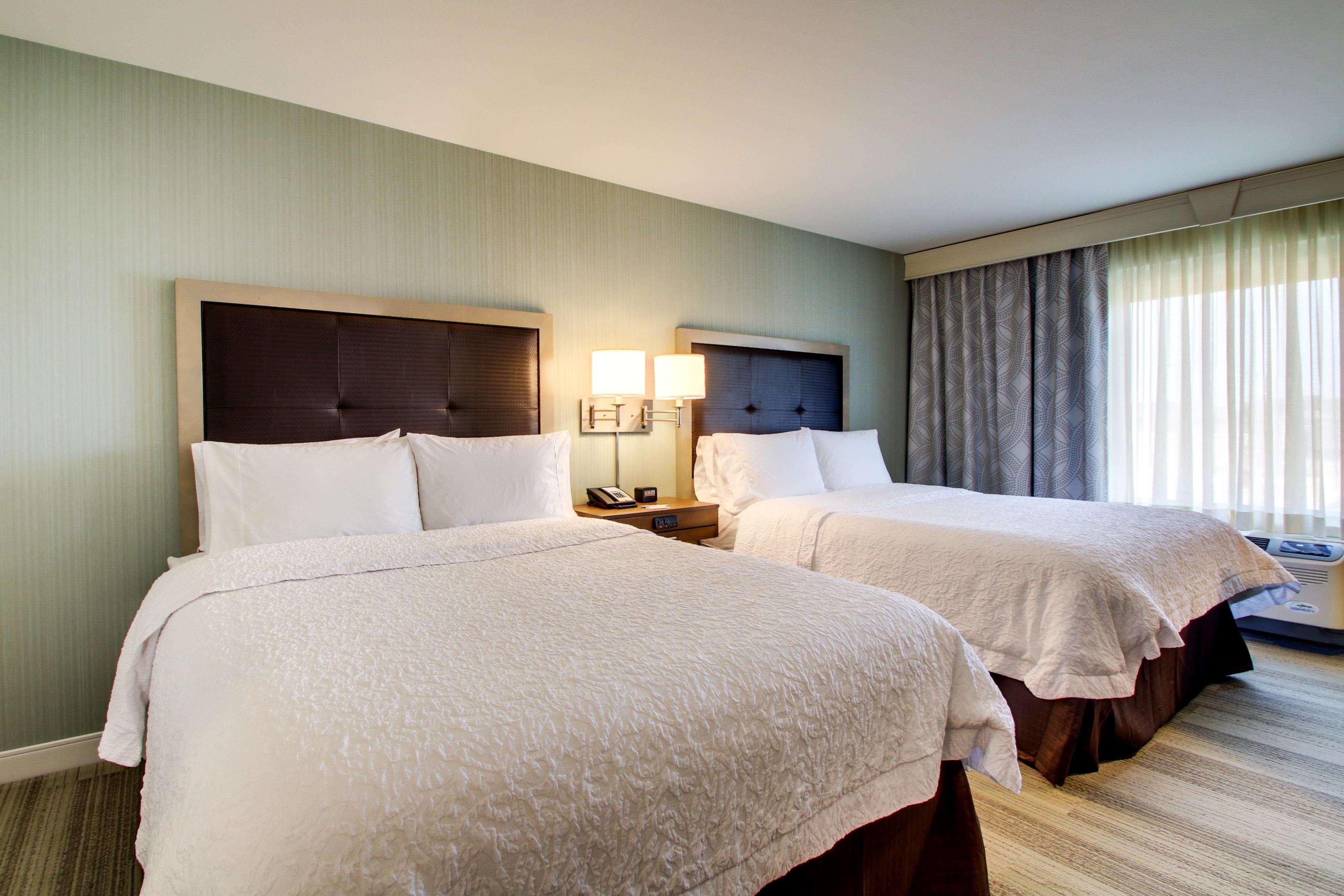 Hampton Inn & Suites Milwaukee West West Allis Dış mekan fotoğraf