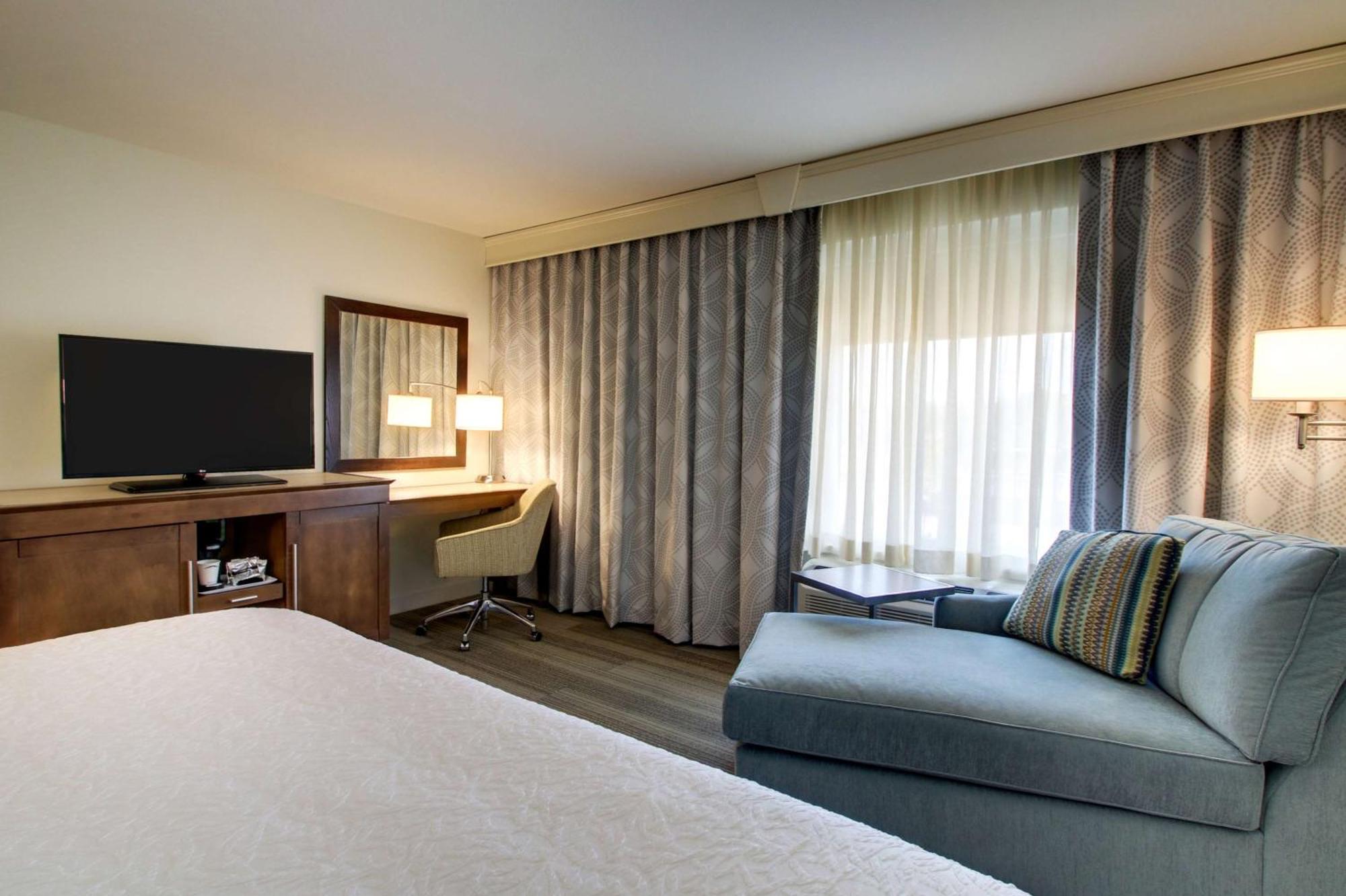 Hampton Inn & Suites Milwaukee West West Allis Dış mekan fotoğraf