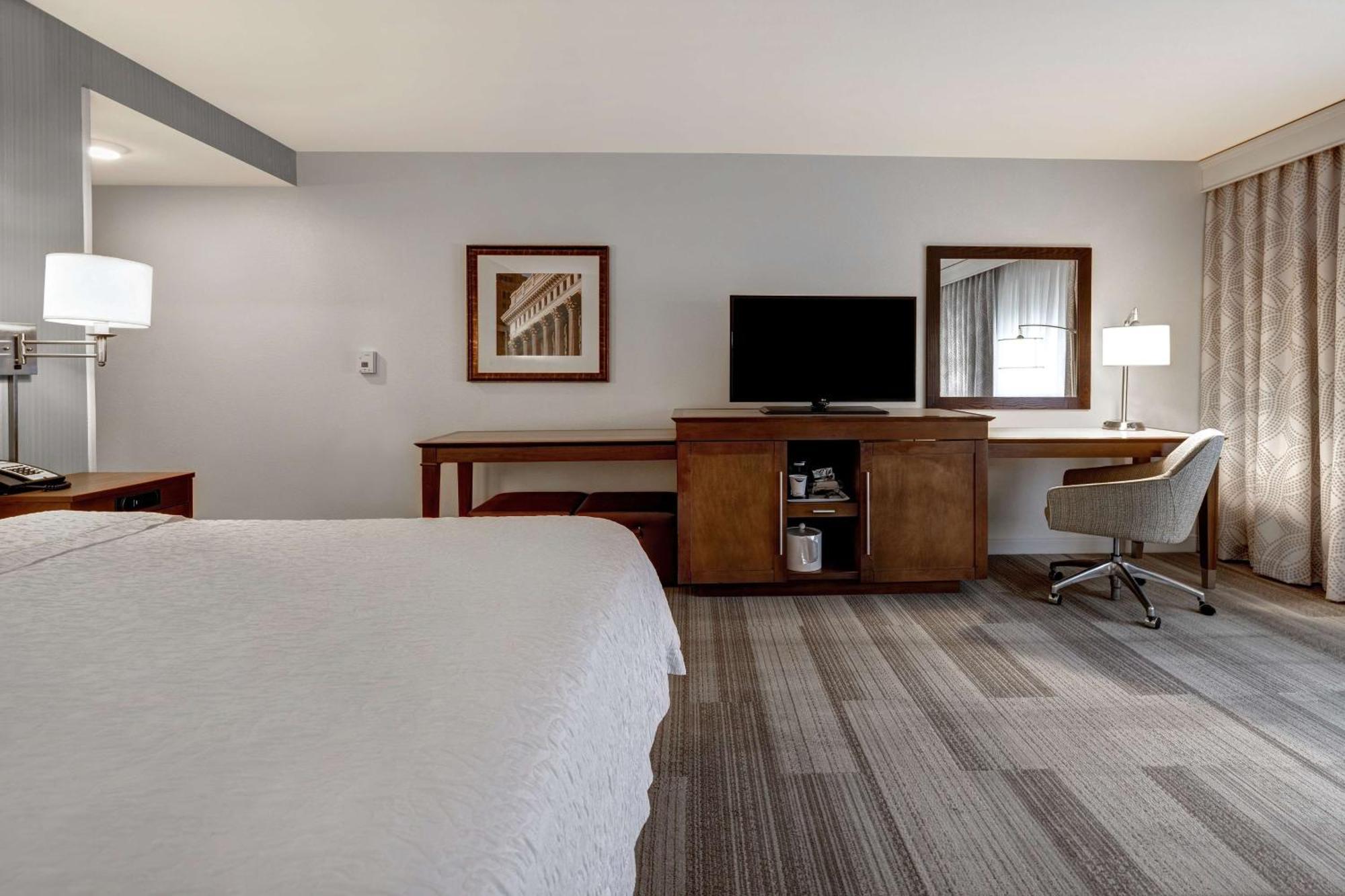 Hampton Inn & Suites Milwaukee West West Allis Dış mekan fotoğraf